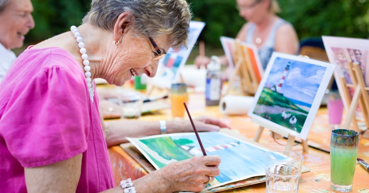 10 Fun Activities for Seniors 10 Fun Activities for Seniors